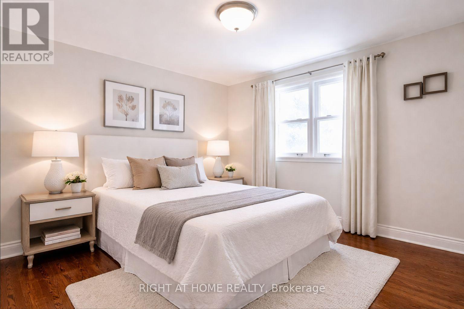 15 Foursome Crescent, Toronto, Ontario  M2P 1W1 - Photo 11 - C13028612