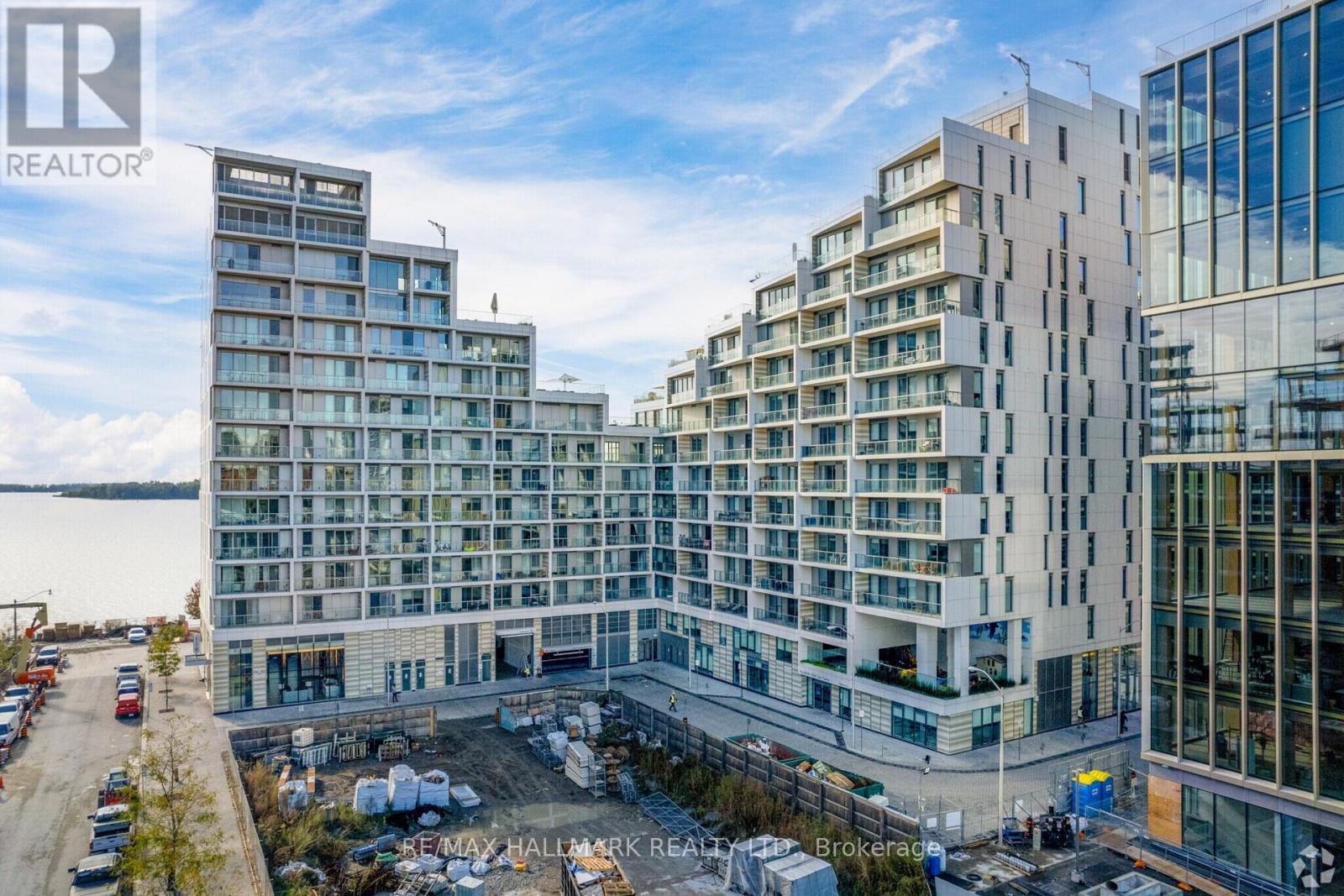 221 - 118 Merchants Wharf, Toronto, Ontario  M5A 0L3 - Photo 2 - C13028622