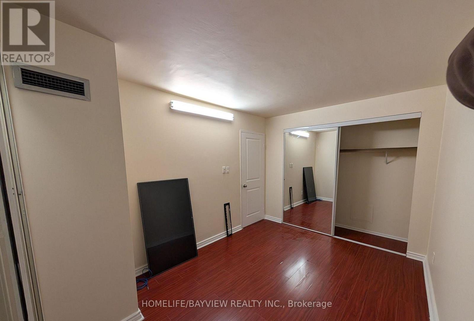 222 - 633 Bay Street, Toronto, Ontario  M5G 2G4 - Photo 15 - C13028662