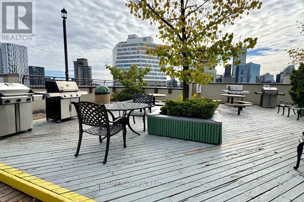 222 - 633 Bay Street, Toronto, Ontario  M5G 2G4 - Photo 18 - C13028662