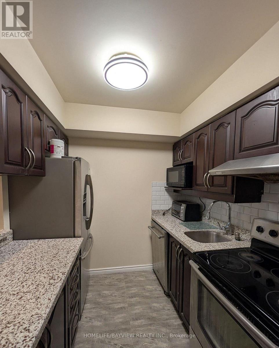 222 - 633 Bay Street, Toronto, Ontario  M5G 2G4 - Photo 2 - C13028662