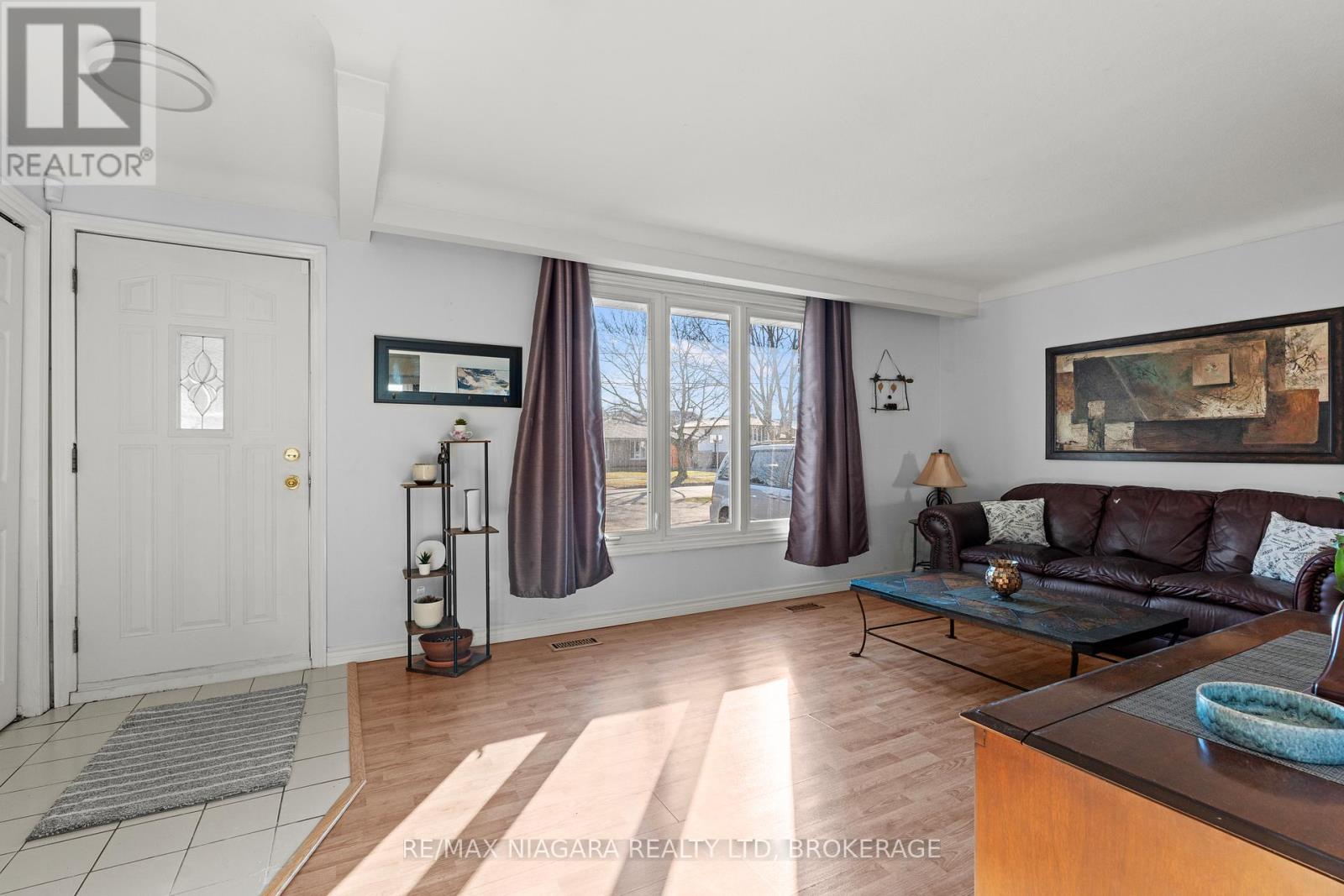 45 Sherman Drive, St. Catharines, Ontario  L2N 2K9 - Photo 4 - X12918994