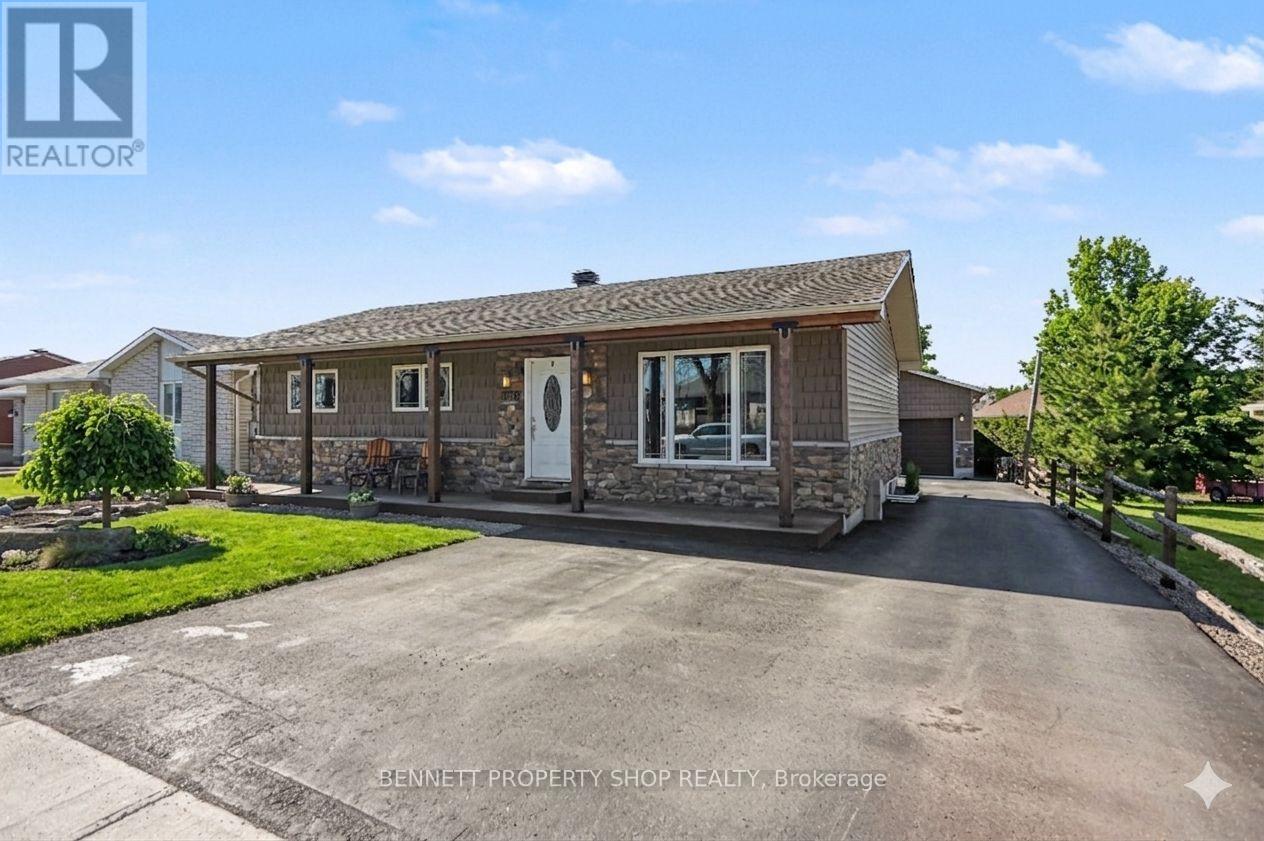 493 Laurier Street, Clarence-Rockland, Ontario  K4K 1E7 - Photo 2 - X13026010