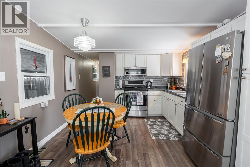 1940 London Line Unit# 31, Sarnia, Ontario  N7W 1B5 - Photo 8 - 26008837