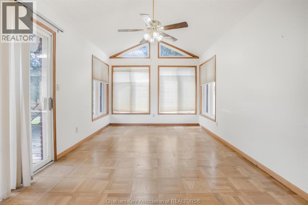 120 Churchill Street, Chatham, Ontario  N7L 3T5 - Photo 6 - 26008742