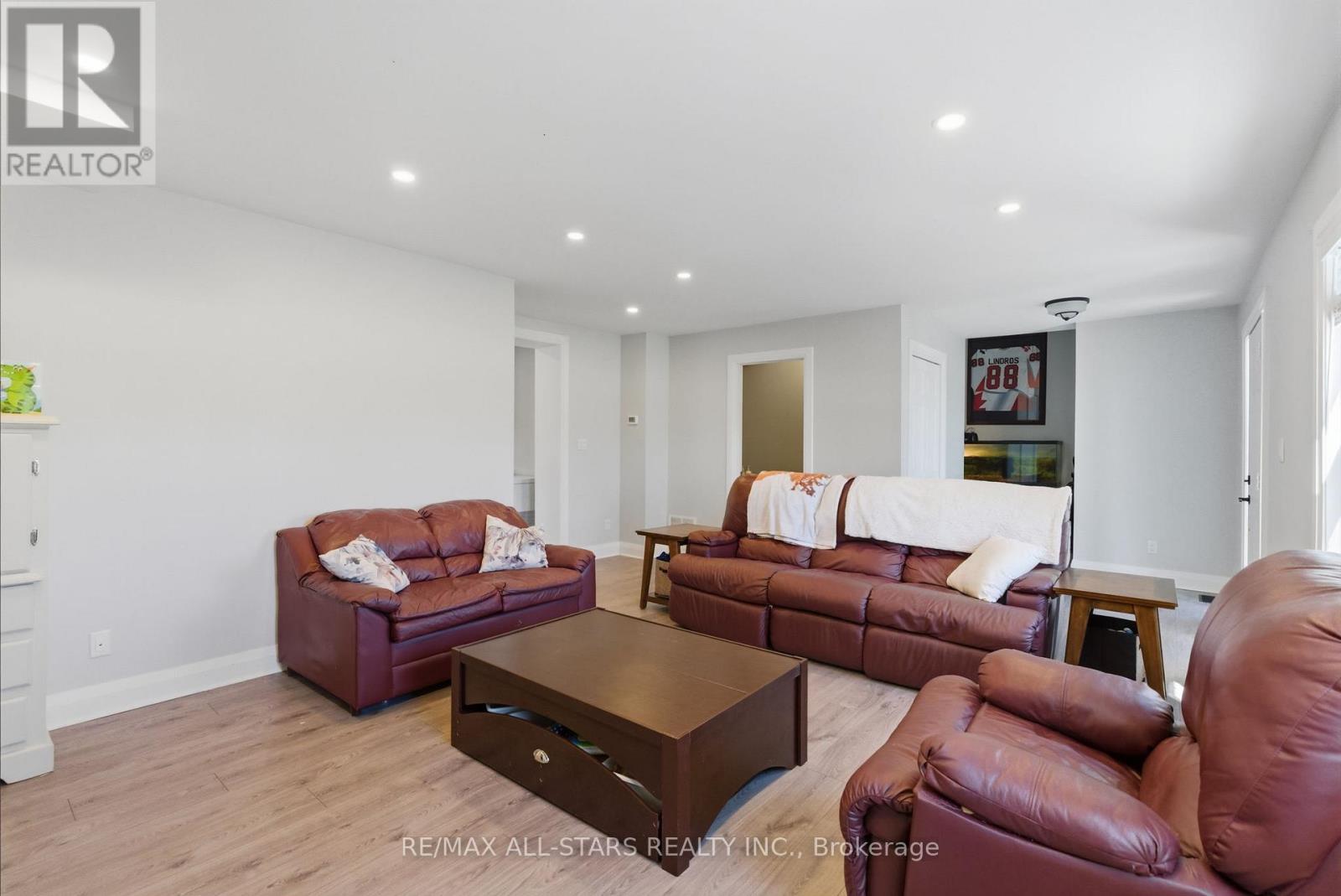 88 Victoria Road, Georgina, Ontario  L0E 1N0 - Photo 6 - N13028658