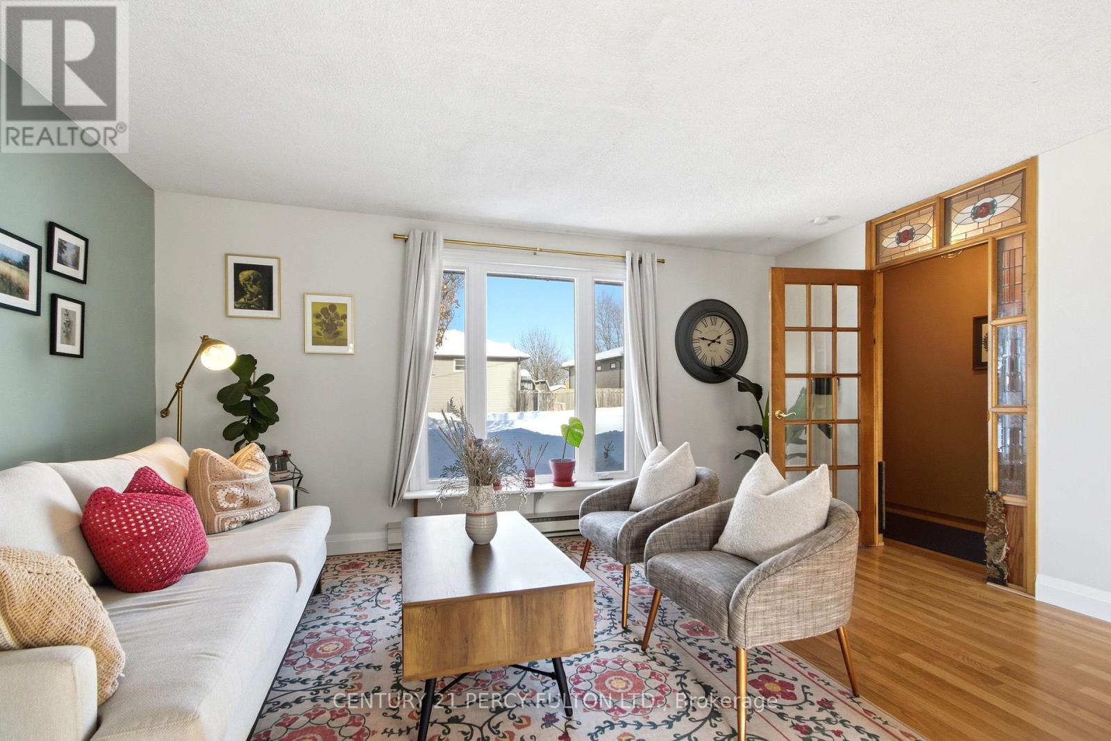 1 Peter Street, Quinte West, Ontario  K8V 6G6 - Photo 4 - X12775300