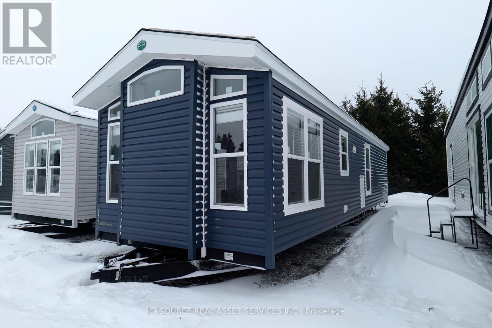 Redwd - 1082 Shamrock Marina Road, Gravenhurst, Ontario  P0E 1N0 - Photo 2 - X13028600