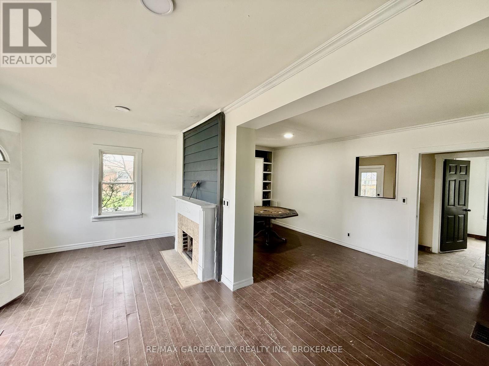 13 Rockwood Avenue, St. Catharines, Ontario  L2P 1E4 - Photo 5 - X12820832