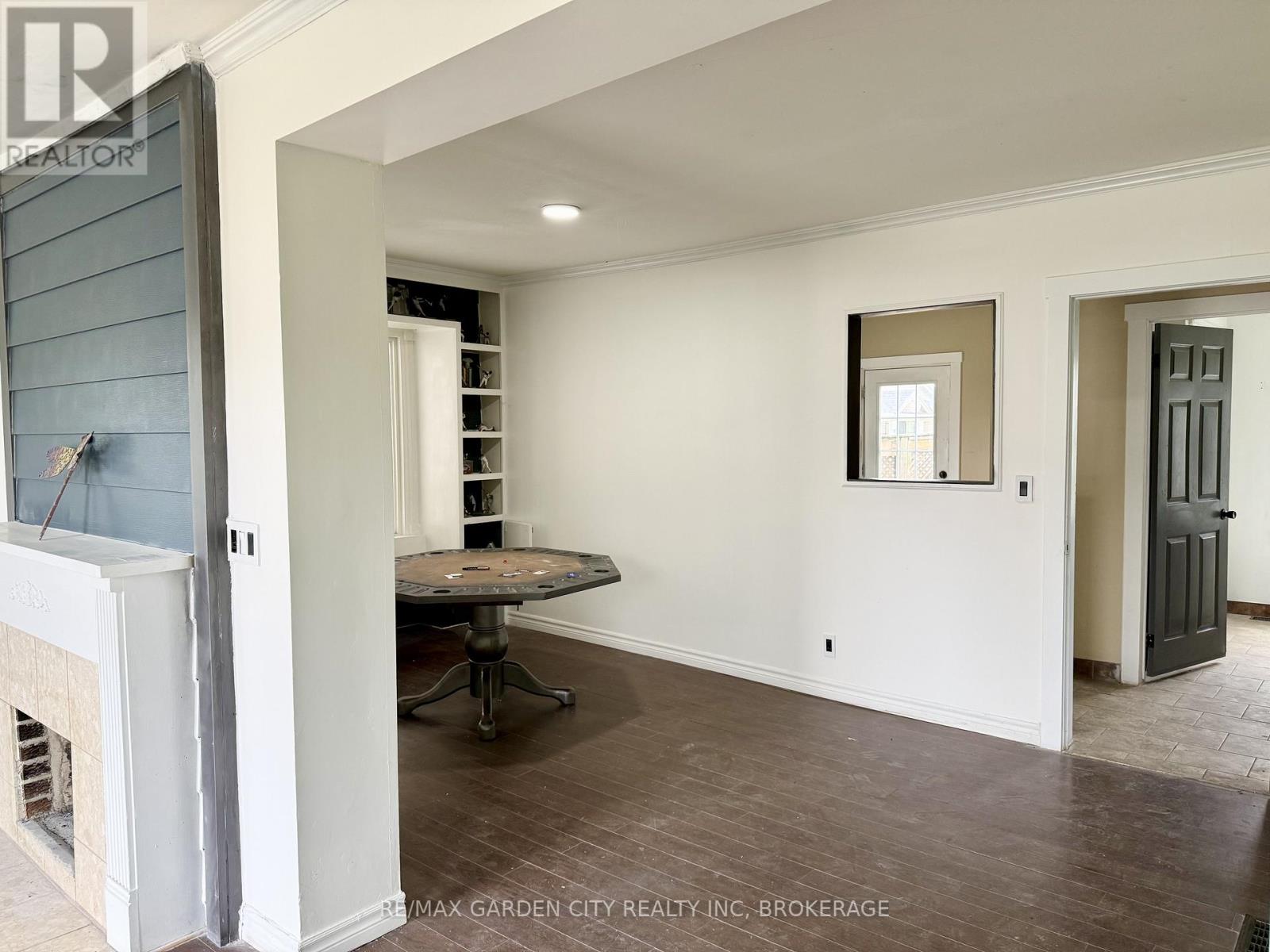 13 Rockwood Avenue, St. Catharines, Ontario  L2P 1E4 - Photo 6 - X12820832