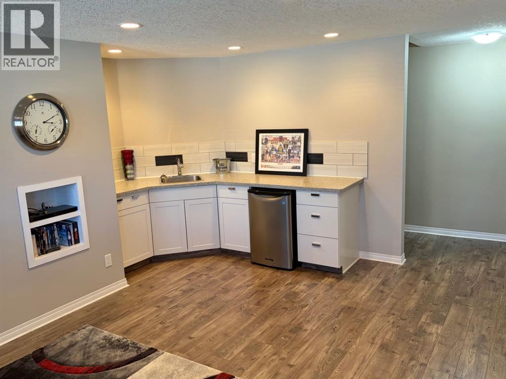 532 Sunridge Crescent W, Lethbridge, Alberta  T1J 0T1 - Photo 27 - A2303504