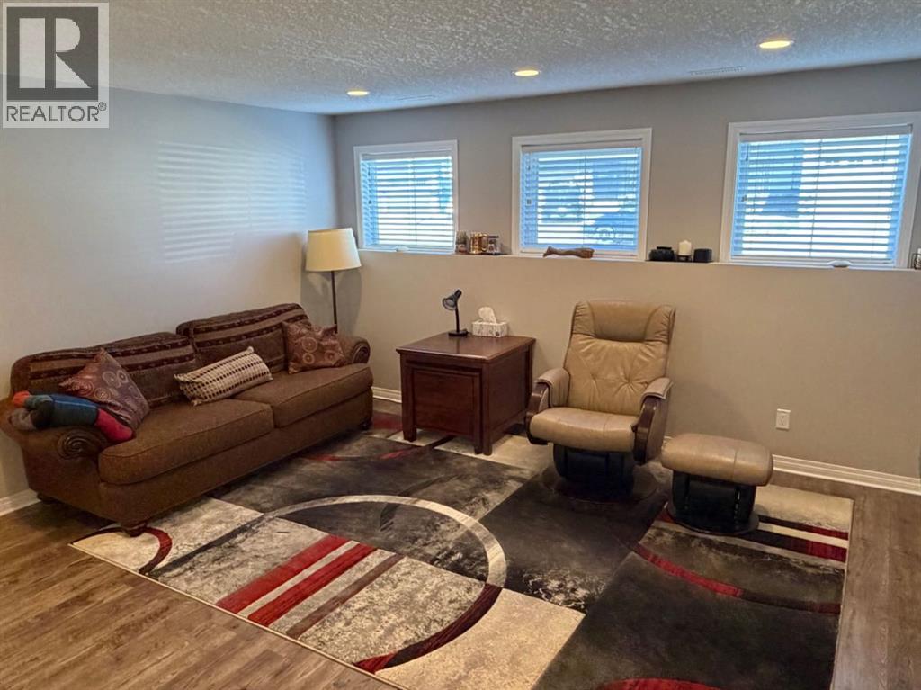 532 Sunridge Crescent W, Lethbridge, Alberta  T1J 0T1 - Photo 25 - A2303504