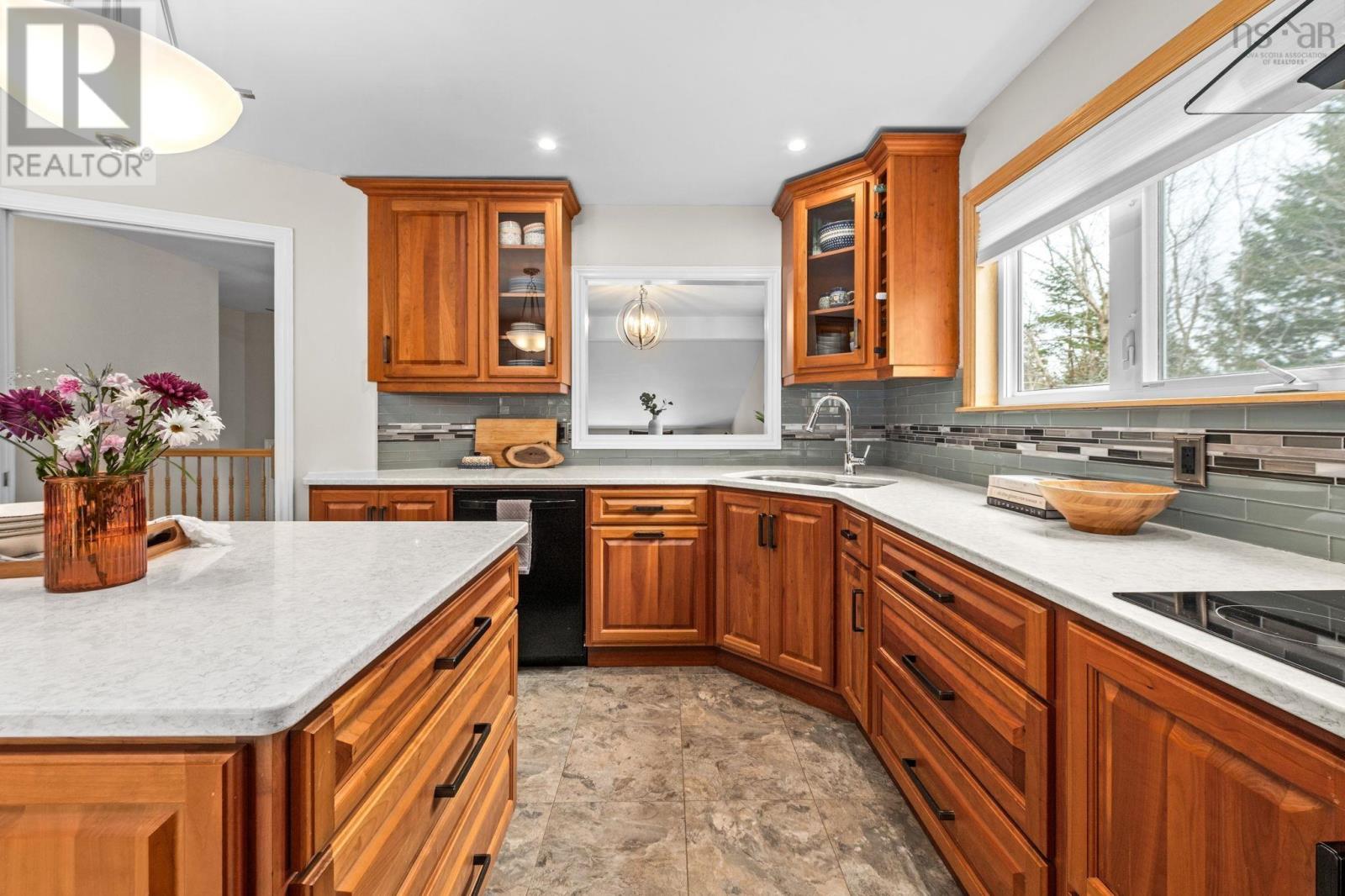 65 Marie Avenue, Lake Echo, Nova Scotia  B3E 1A9 - Photo 16 - 202608201