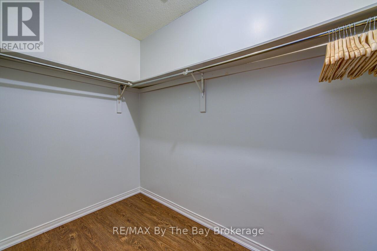 3 Evergreen Crescent, Wasaga Beach, Ontario  L9Z 1B6 - Photo 26 - S13021870