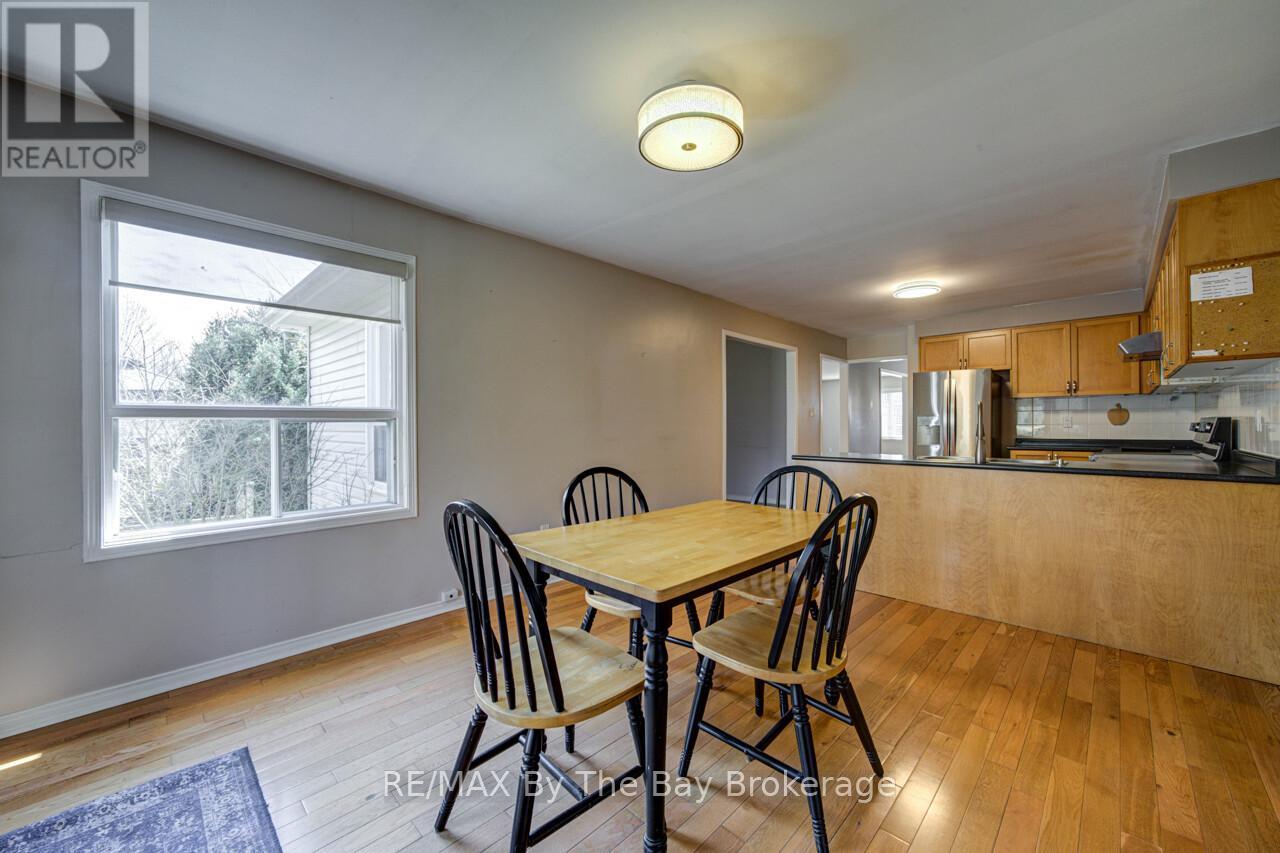 3 Evergreen Crescent, Wasaga Beach, Ontario  L9Z 1B6 - Photo 16 - S13021870