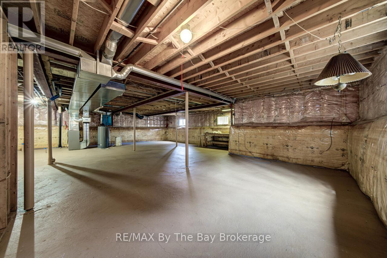 3 Evergreen Crescent, Wasaga Beach, Ontario  L9Z 1B6 - Photo 33 - S13021870