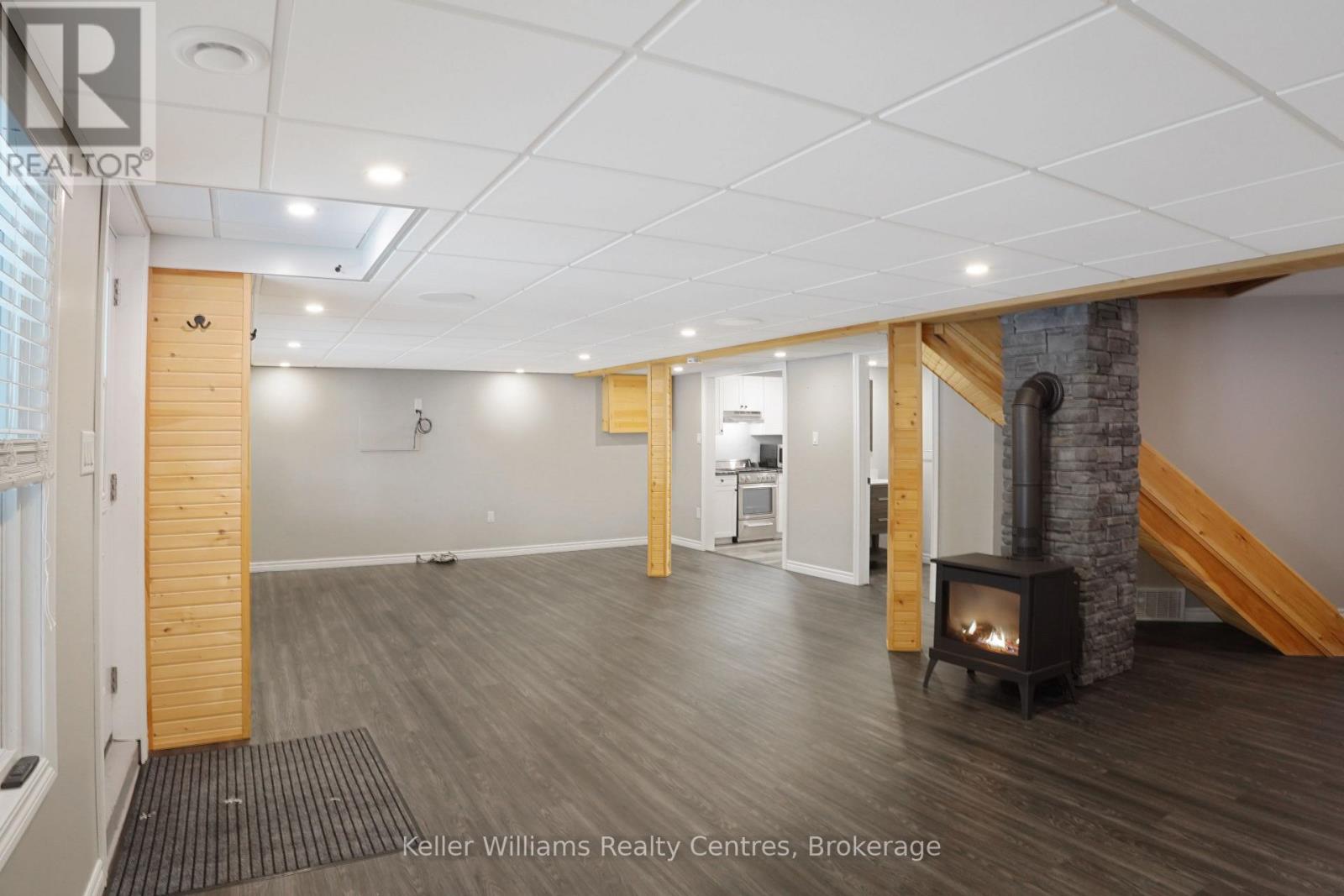 47 Bryant Street, South Bruce Peninsula, Ontario  N0H 2T0 - Photo 8 - X12912032