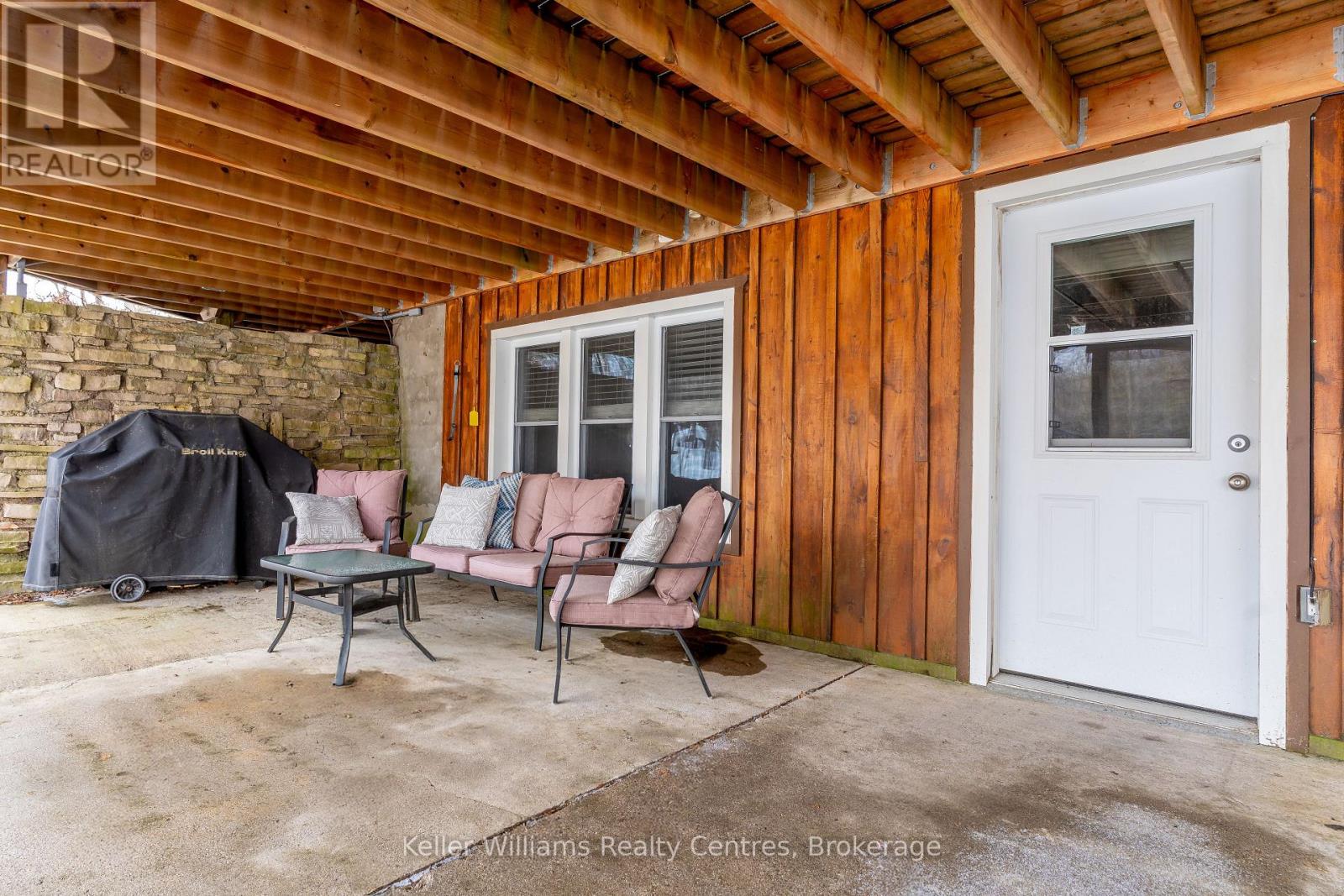 47 Bryant Street, South Bruce Peninsula, Ontario  N0H 2T0 - Photo 5 - X12912032