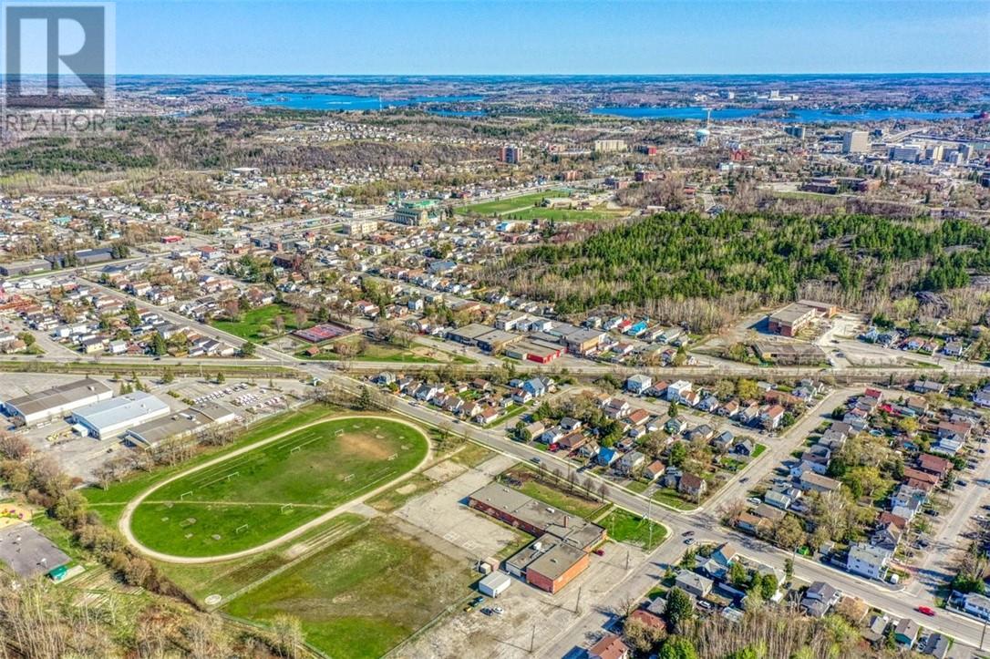 593 Bruce Avenue, Greater Sudbury, Ontario  P3C 5C2 - Photo 3 - 2127253