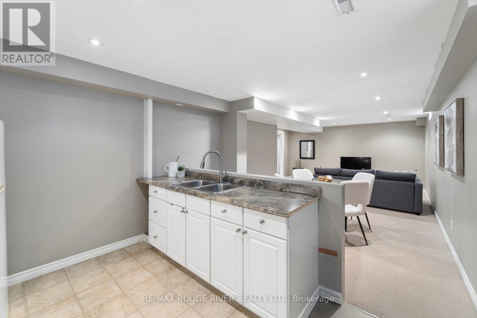 58 Knox Crescent, Whitby, Ontario  L1M 1C9 - Photo 44 - E13028786