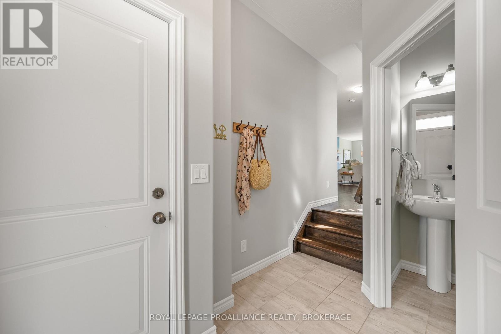 1456 Monarch Drive, Kingston, Ontario  K7P 0H4 - Photo 5 - X13028744