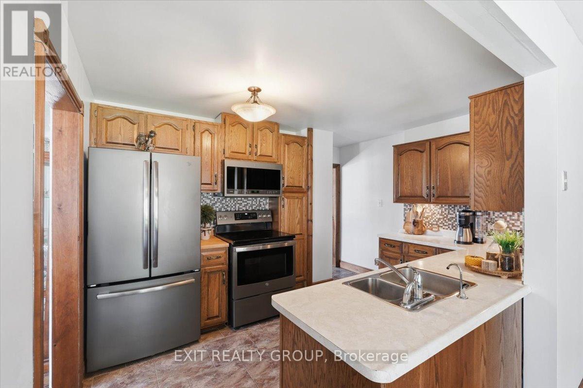 188 Riverside Parkway, Quinte West, Ontario  K0K 2C0 - Photo 4 - X13028762