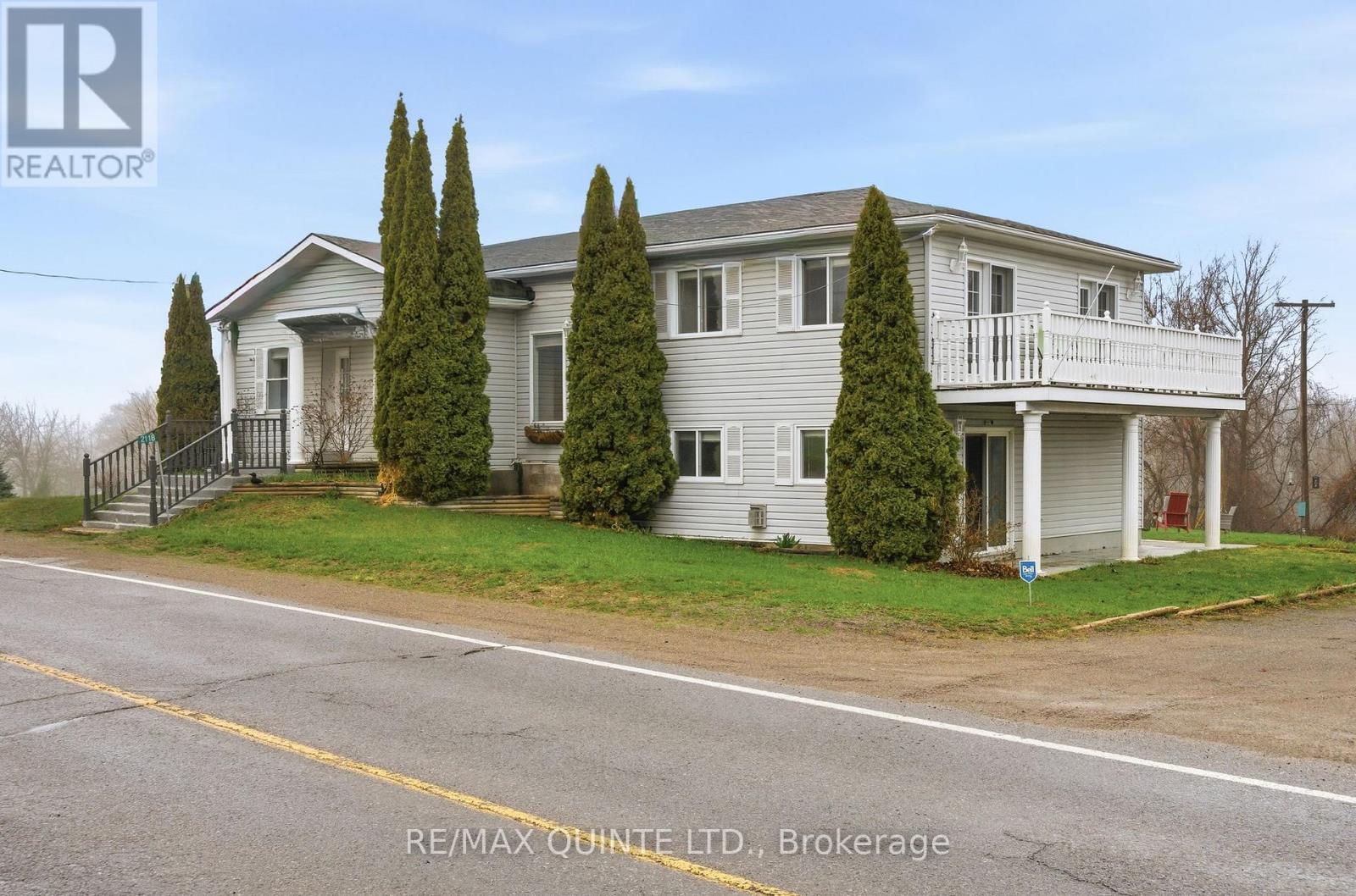 2118 County Road 3 Road, Prince Edward County, Ontario  K0K 1L0 - Photo 1 - X13028794