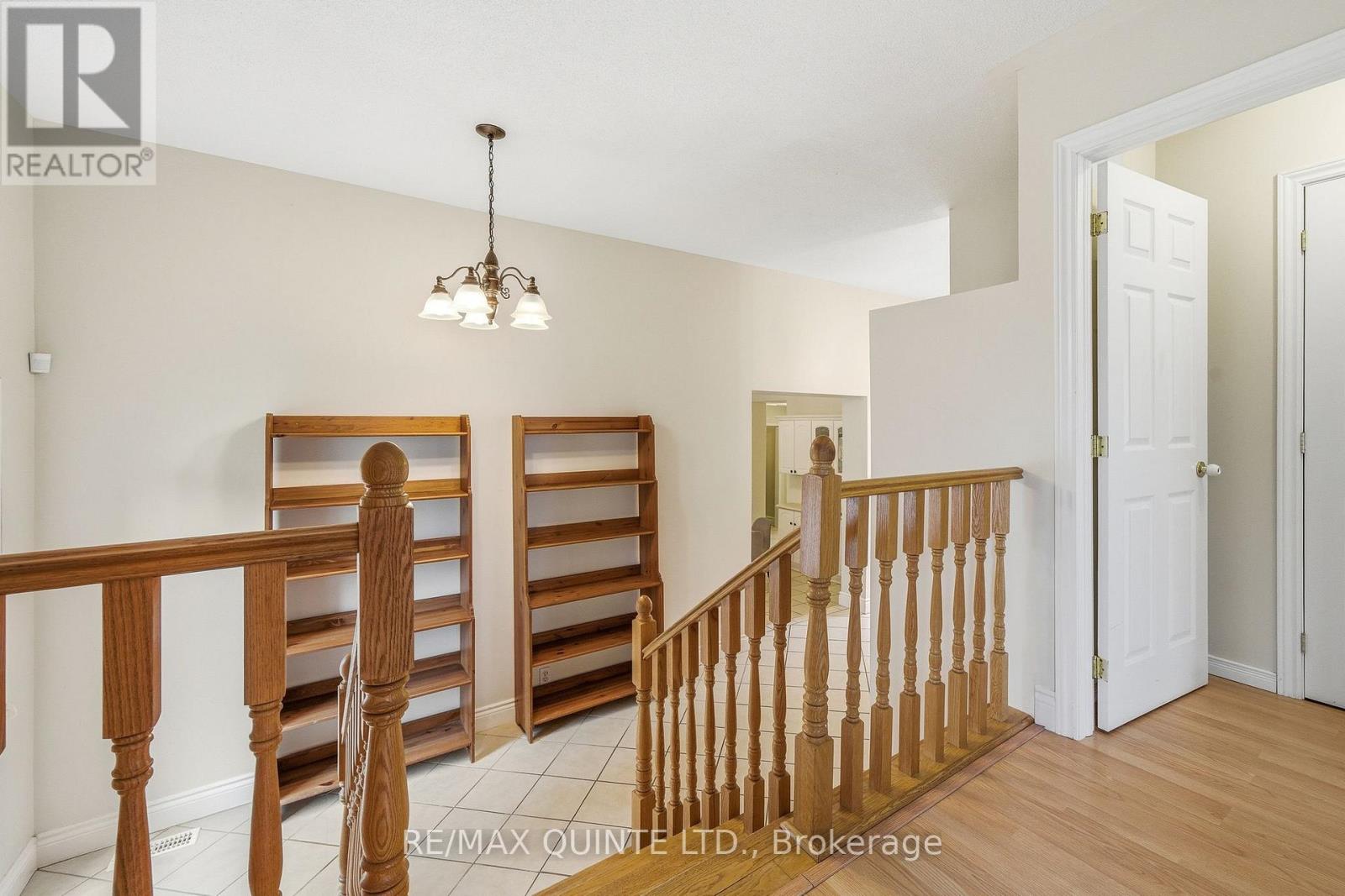 2118 County Road 3 Road, Prince Edward County, Ontario  K0K 1L0 - Photo 19 - X13028794