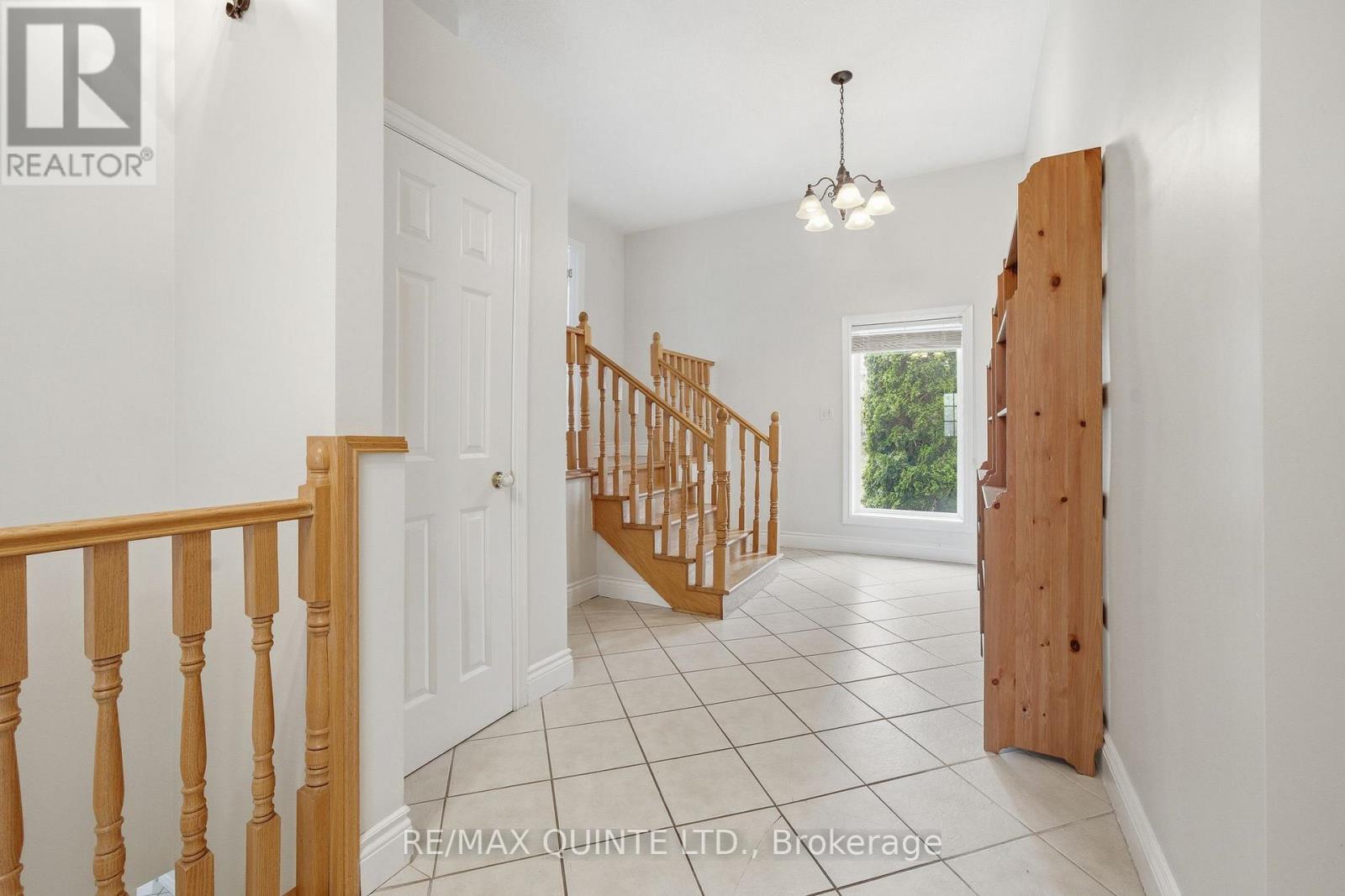 2118 County Road 3 Road, Prince Edward County, Ontario  K0K 1L0 - Photo 6 - X13028794