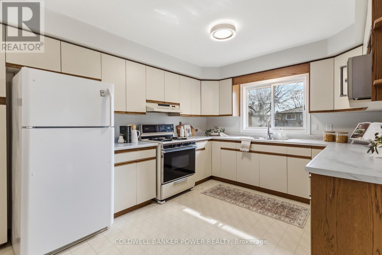 107 Pawnee Road, London East, Ontario  N5V 2S9 - Photo 17 - X13028804