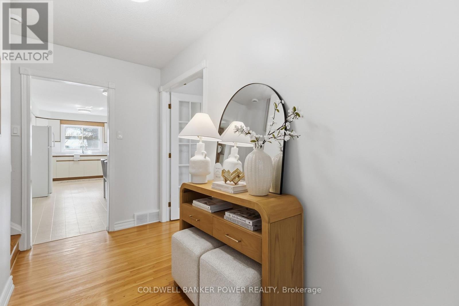 107 Pawnee Road, London East, Ontario  N5V 2S9 - Photo 4 - X13028804