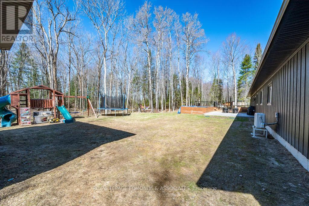 151 Sufian Street, Laurentian Valley, Ontario  K8A 6W6 - Photo 45 - X13028756