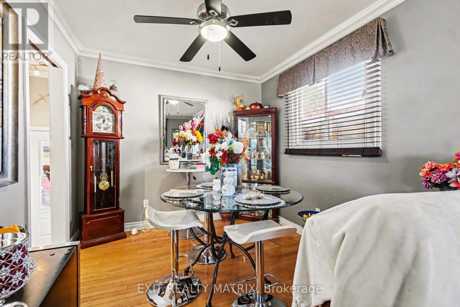 1402 Jamison Avenue, Ottawa, Ontario  K1E 1J5 - Photo 7 - X13028724