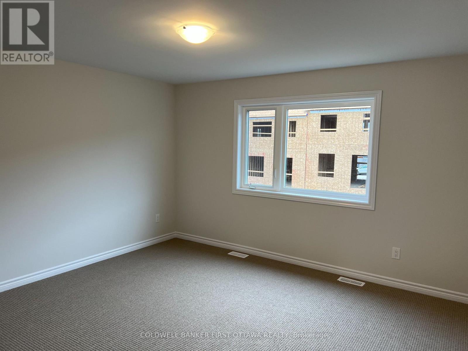 17 Atop Lane, Ottawa, Ontario  K1X 0H2 - Photo 12 - X13028746