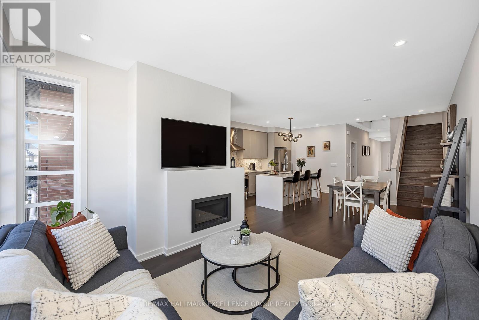 677 Honeydew Street, Ottawa, Ontario  K1X 0K5 - Photo 10 - X13028814