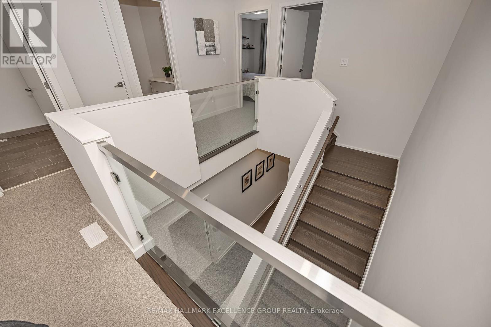 677 Honeydew Street, Ottawa, Ontario  K1X 0K5 - Photo 16 - X13028814