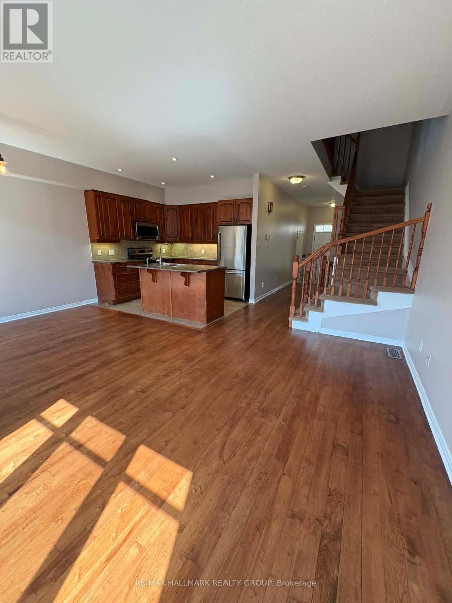 756 Nakina Way, Ottawa, Ontario  K1V 2J1 - Photo 14 - X13028818