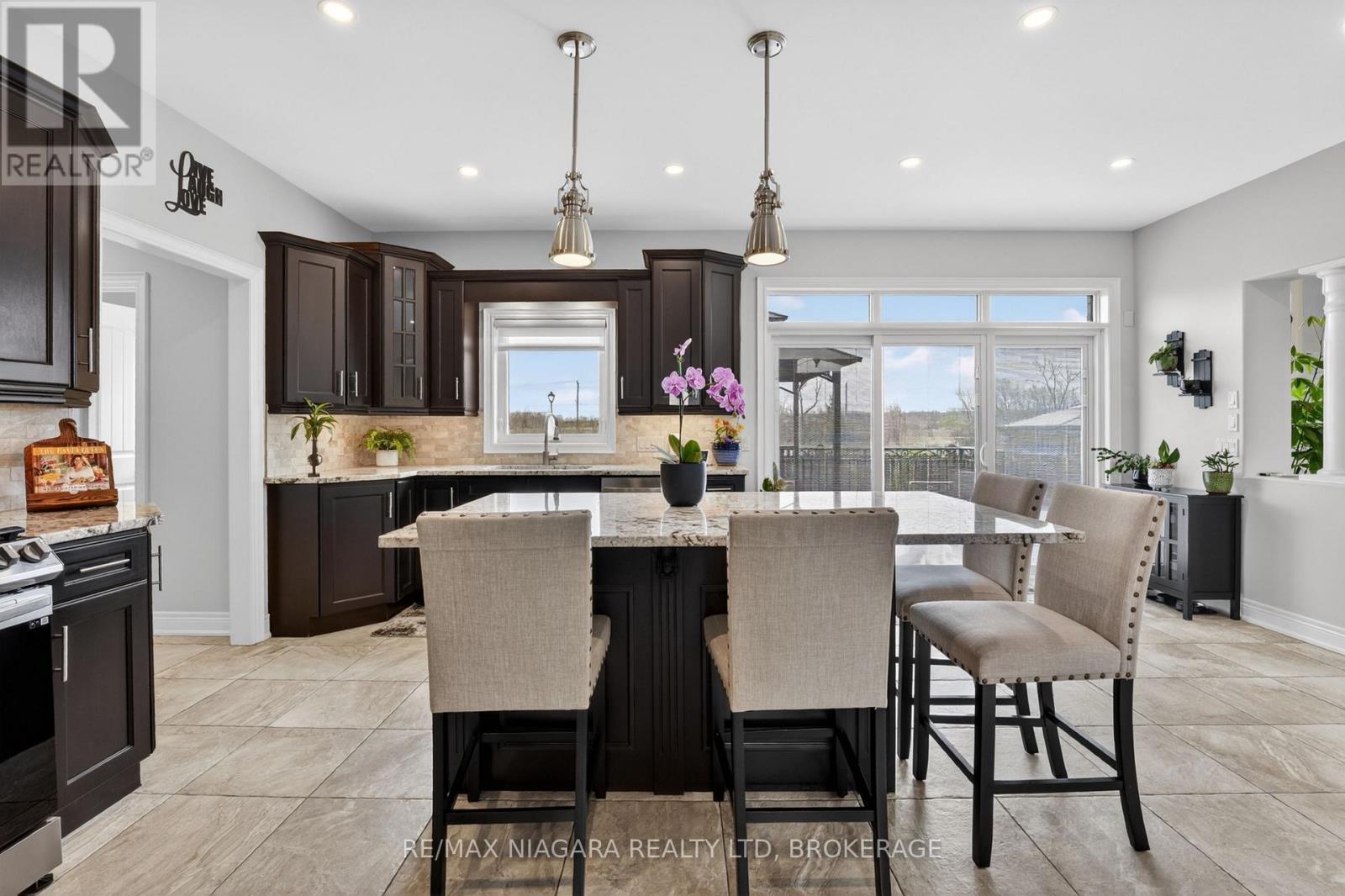 60 Mackenzie King Avenue, St. Catharines, Ontario  L2P 0E1 - Photo 16 - X13028670