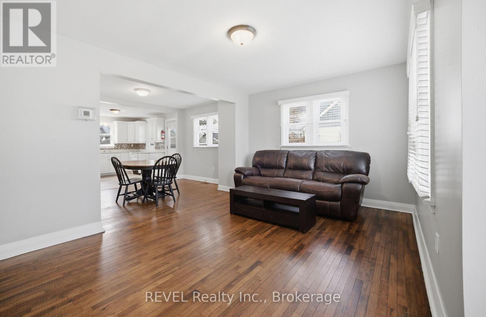 35 Hatter Avenue, Welland, Ontario  L3C 3P4 - Photo 8 - X13028758