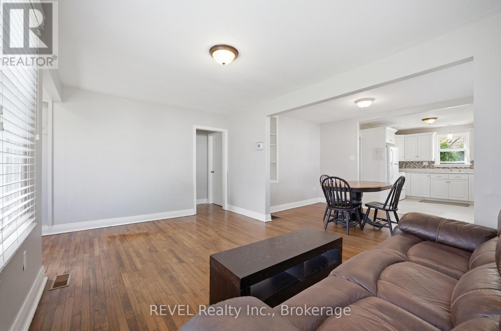 35 Hatter Avenue, Welland, Ontario  L3C 3P4 - Photo 9 - X13028758