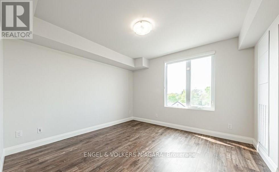 406 - 5698 Main Street, Niagara Falls, Ontario  L2G 5Z4 - Photo 9 - X13028812