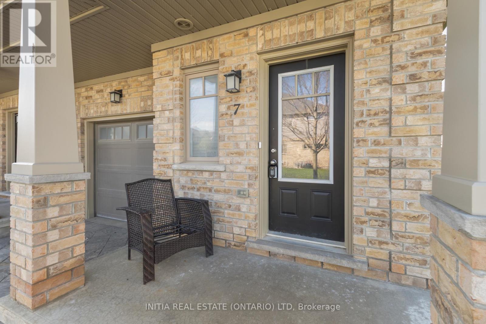 7 - 1924 Cedarhollow Boulevard, London North, Ontario  N5X 0K3 - Photo 4 - X12829570