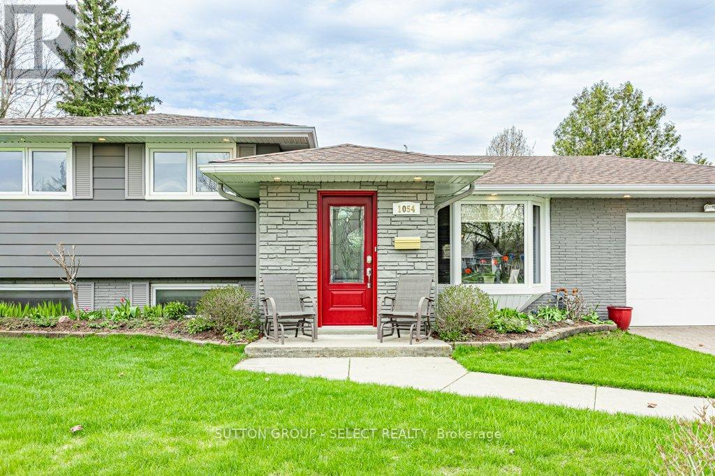 1054 Chippewa Drive, London East, Ontario  N5V 2T7 - Photo 2 - X13026742