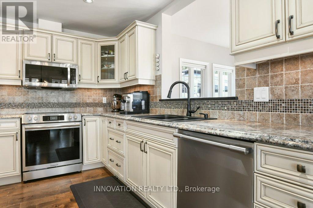 207 Ferguson Falls Road, Lanark Highlands, Ontario  K7C 0C5 - Photo 17 - X12867616