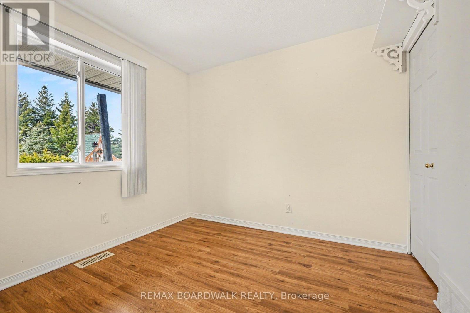 402 Flora Street, Carleton Place, Ontario  K7C 3M9 - Photo 21 - X12923784