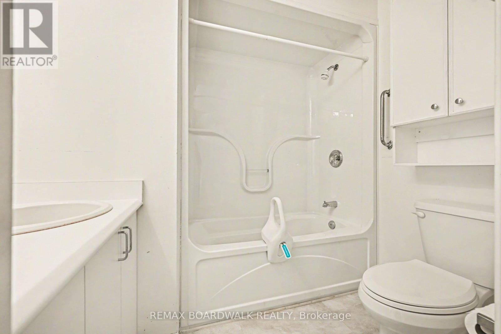 402 Flora Street, Carleton Place, Ontario  K7C 3M9 - Photo 19 - X12923784