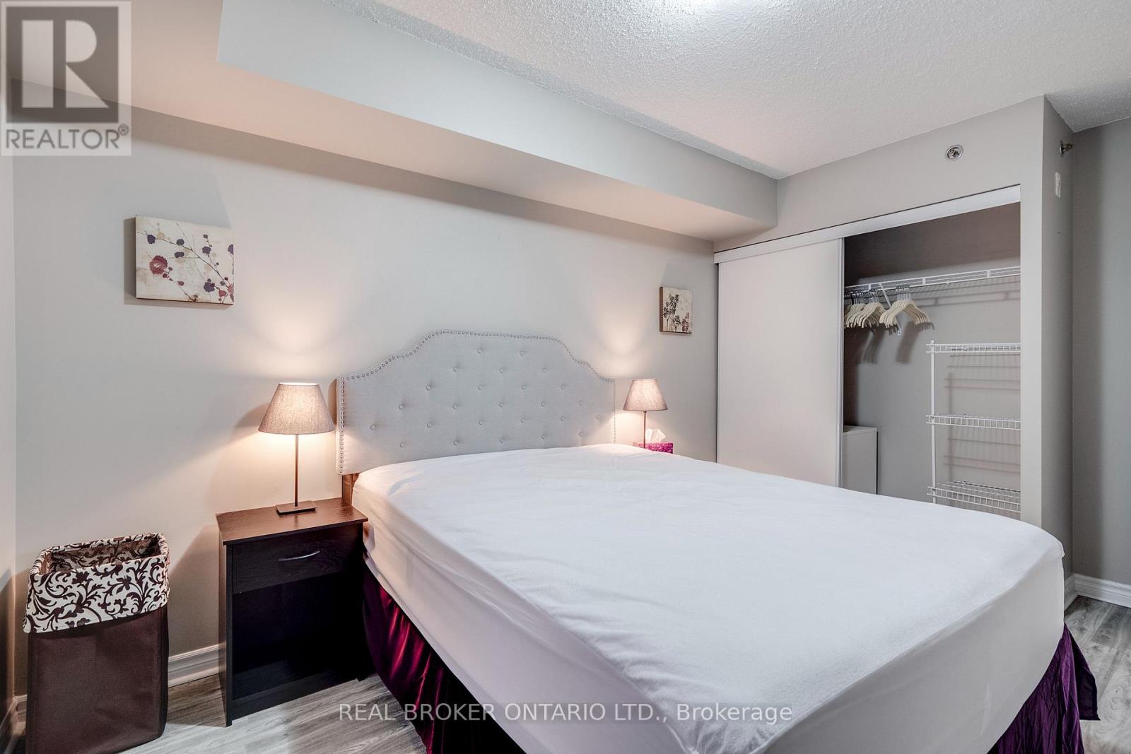 225 - 35 Saranac Boulevard, Toronto, Ontario  M6A 2G4 - Photo 11 - C13028684