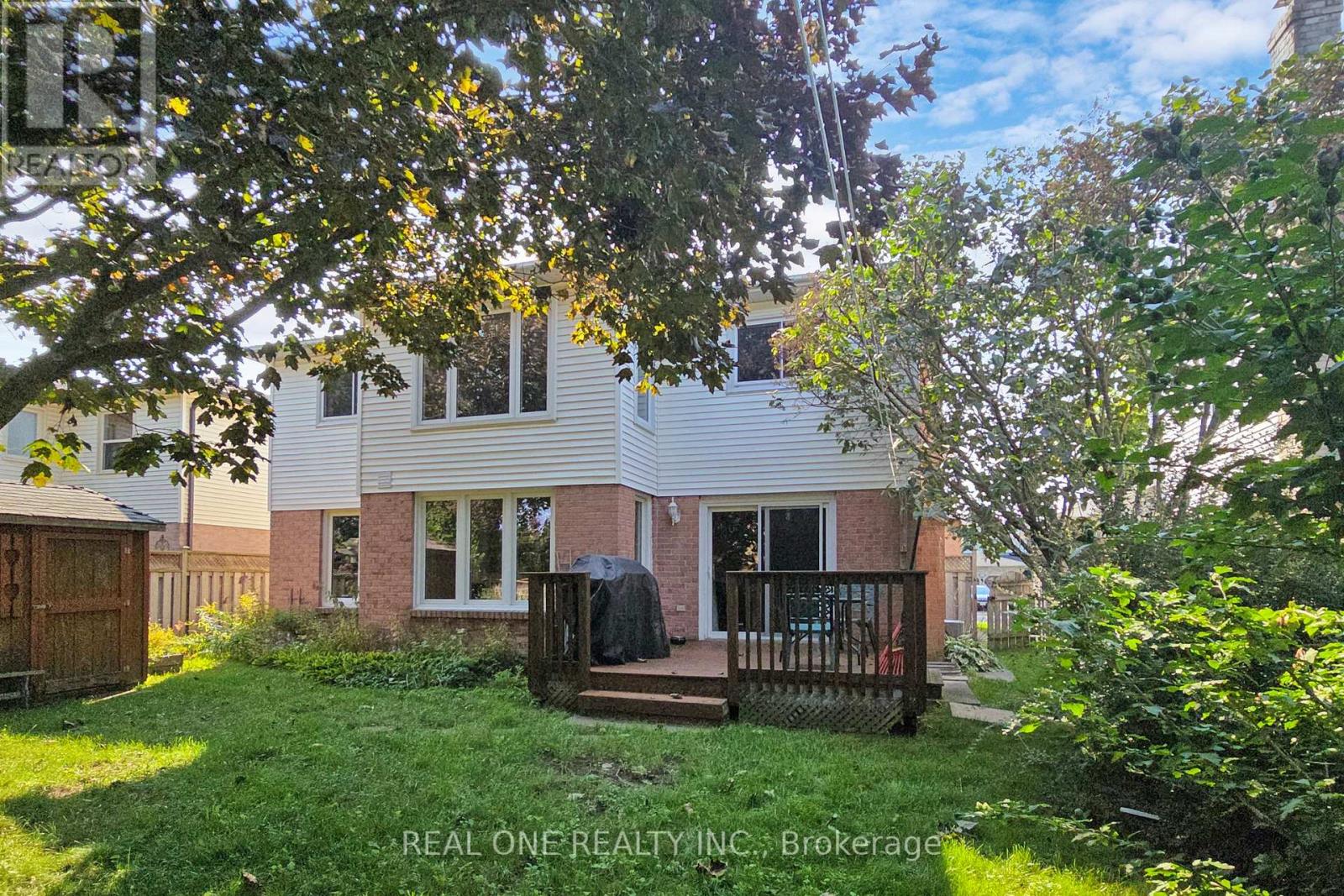 27 Gladiola Court E, Whitby, Ontario  L1R 1N8 - Photo 12 - E13028704