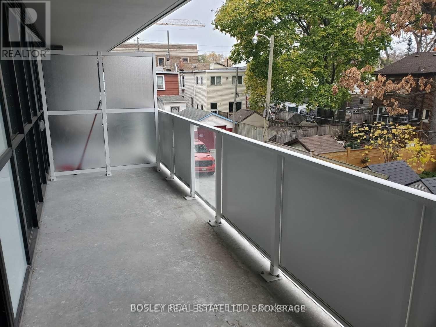 #202 - 2301 Danforth Avenue, Toronto, Ontario  M4C 1K5 - Photo 9 - E13028770