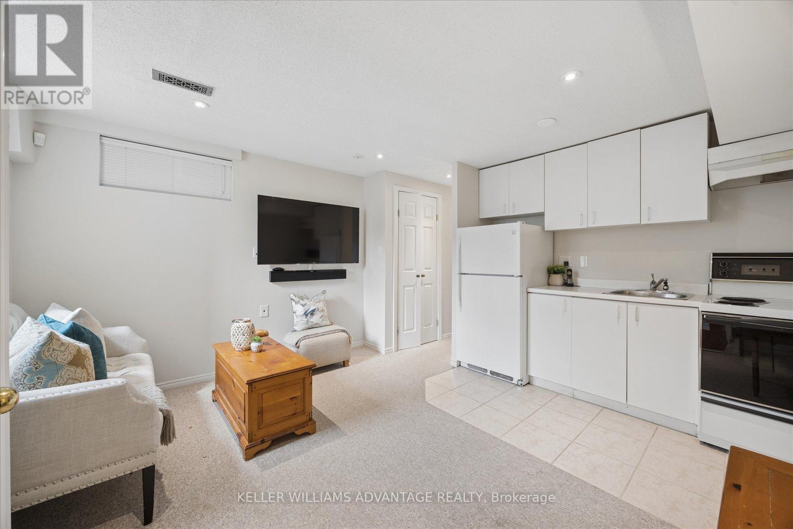 274 Waverley Road, Toronto, Ontario  M4L 3T6 - Photo 31 - E13028796